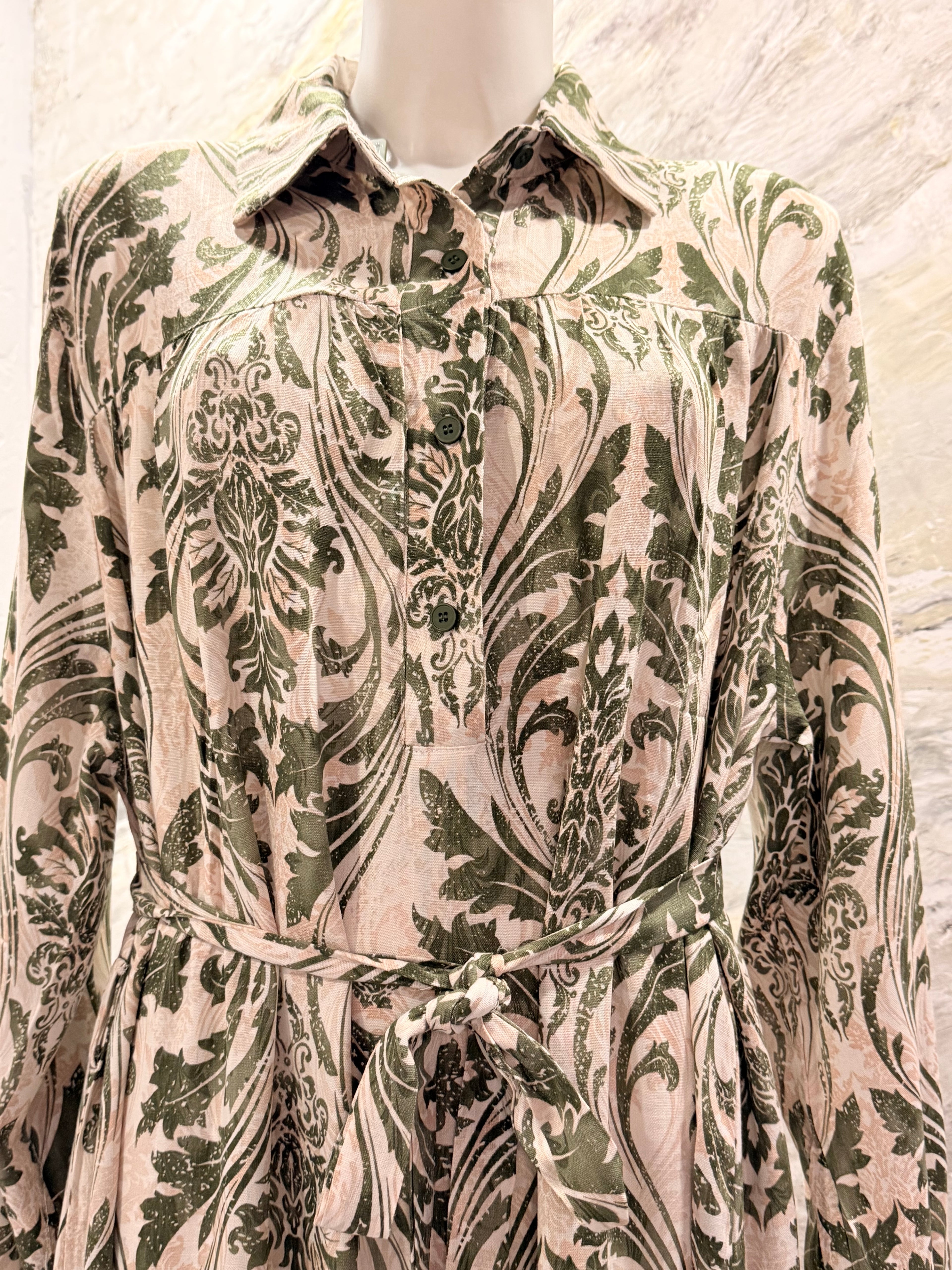 robe Lusa colle chemise